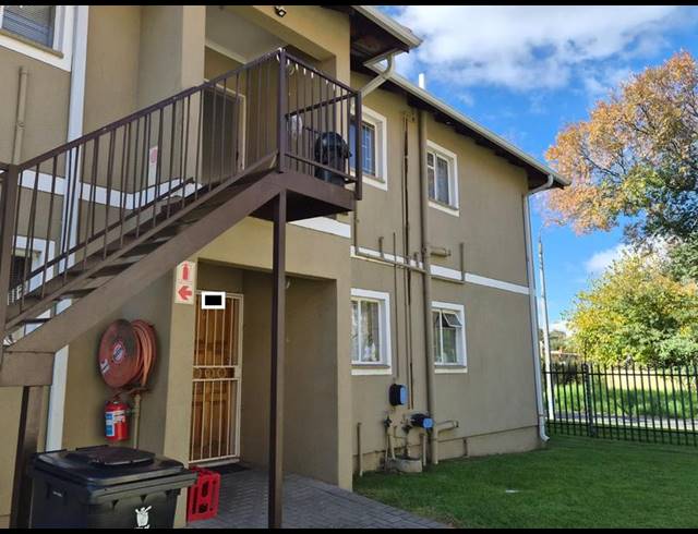 2 BEDROOM PROPERTY TO RENT IN COMET